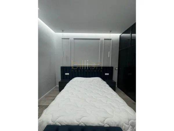 Vlore, shitet 2+1+Ballkon , 112 m² 230.000 € (Sheshi Pavarësia)