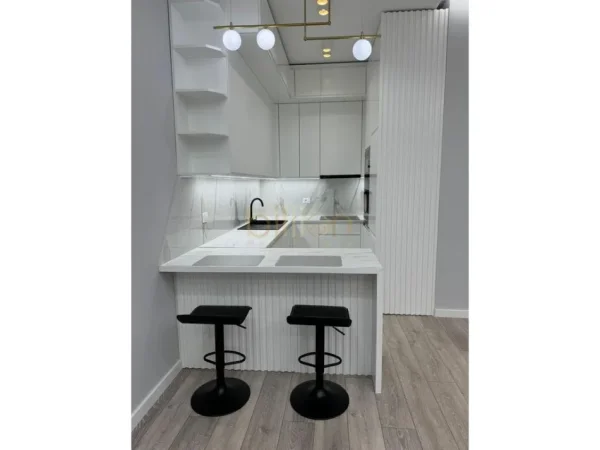 Vlore, shitet 2+1+Ballkon , 112 m² 230.000 € (Sheshi Pavarësia)