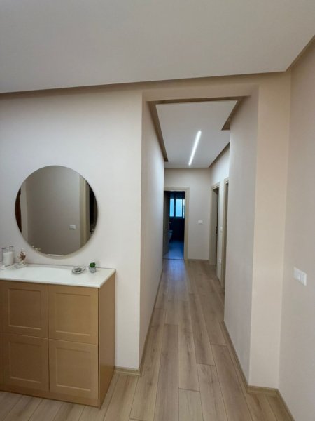 Tirane, jepet me qera apartament 2+1+Ballkon Kati 4, 100 m² 900 € (Kompleksi Vizion Plus)