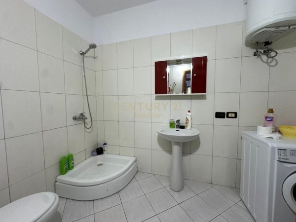 Tirane, shitet apartament 2+1+Aneks+Ballkon Kati 1, 92 m² 145.000 € (Astir)