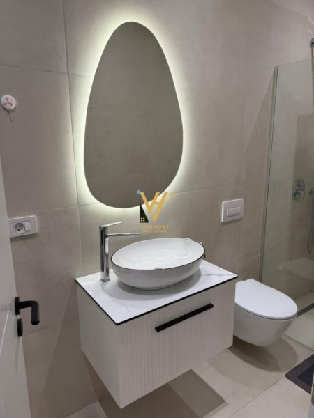 Tirane, jepet me qera apartament 1+1+Ballkon Kati 5, 60 m² 700 € (DON BOSKO)