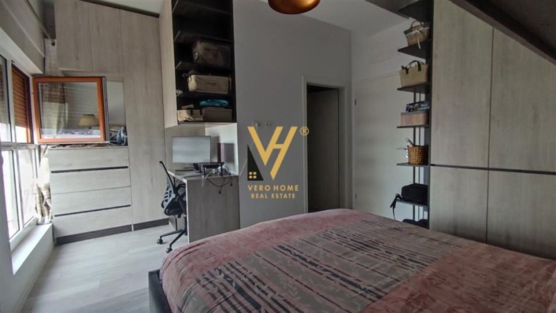 Tirane, shitet apartament 2+1+Ballkon Kati 3, 99 m² 176.000 € (ALI DEMI)