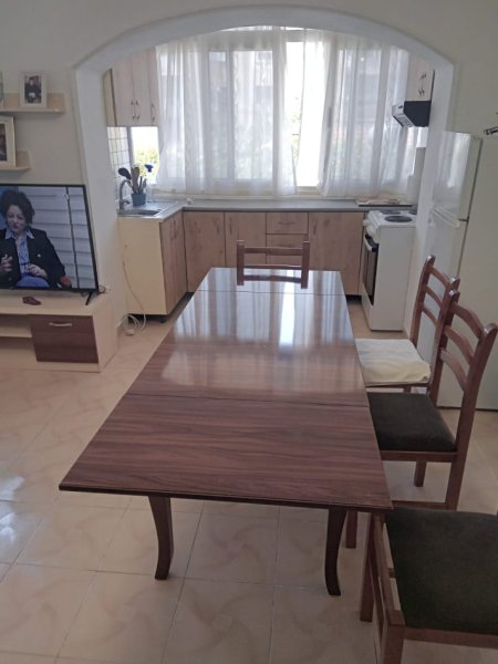Tirane, jepet me qera apartament 1+1 Kati 2, 54 m² 400 € (ali demi)