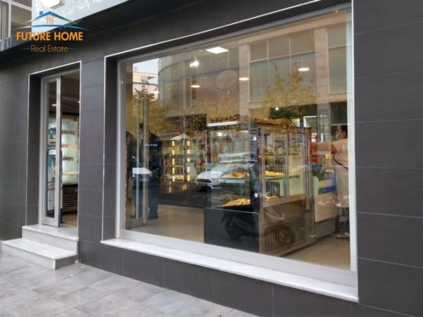 Tirane, shitet ambjent biznesi Kati 0, 68 m² 350.000 € (QENDER)
