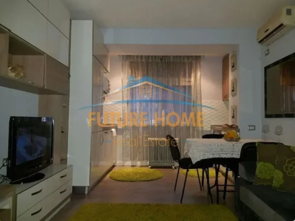 Tirane, shitet ambjent biznesi Kati 0, 72 m² 252.000 € 