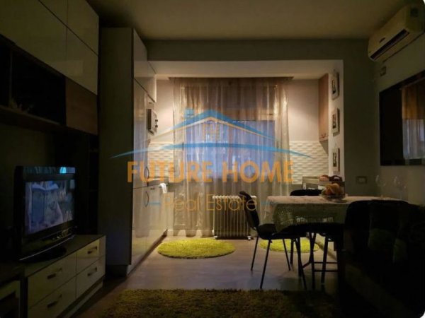 Tirane, shitet ambjent biznesi Kati 0, 72 m² 252.000 € 