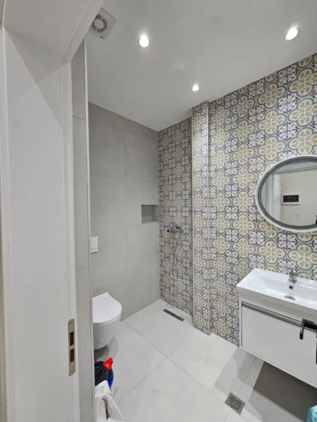 Tirane, shitet apartament 1+1 , 42 m² 122.000 € (Myslym Shyri)