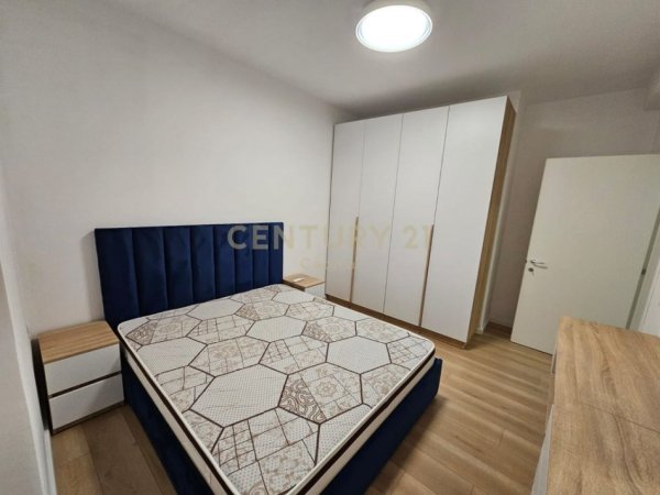 Tirane, jepet me qera apartament 2+1 Kati 9, 70 m² 650 € (Ish- Fusha e Aviacionit)