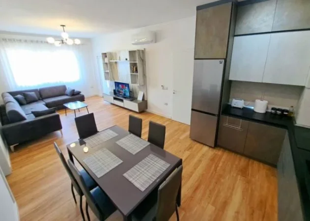 Tirane, jepet me qera apartament 2+1 Kati 8, 100 m² 1.250 € (Pazari i ri)