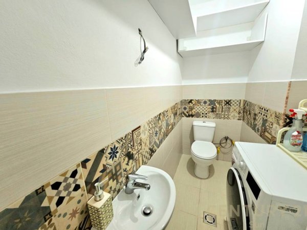Tirane, jepet me qera apartament 2+1+Aneks+Ballkon Kati 2, 100 m² 800 € (Prane Kopeshtit Zologjik)