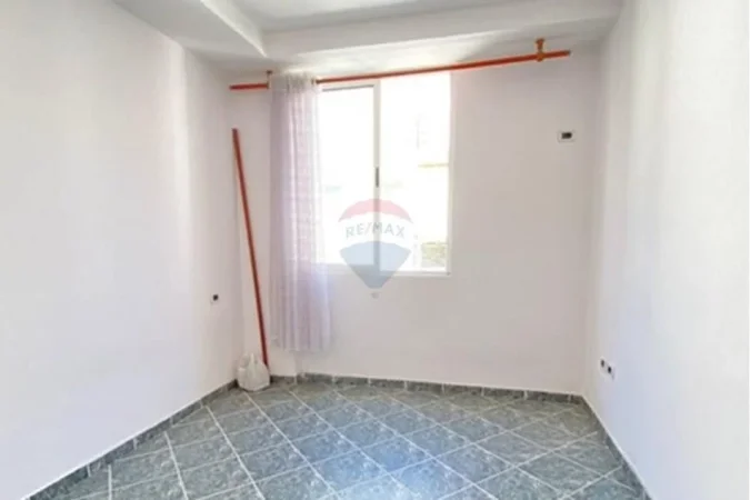 Tirane, shitet apartament 2+1 Kati 3, 96 m² 120.000 € (Rruga e Thesarit, Tiranë)