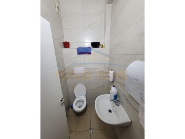 Tirane, shitet ambjent biznesi Kati 1, 448 m² 1.060.000 € (KINOSTUDIO)