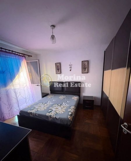 Tirane, jepet me qera apartament 1+1 Kati 5, 65 m² 400 € (Laprake)