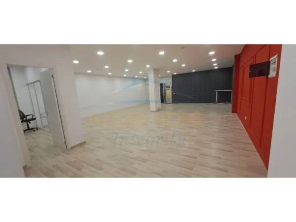 Tirane, shitet ambjent biznesi Kati 0, 138 m² 460.000 € (Bulevardi Zhan D'ark)