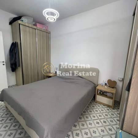 Tirane, jepet me qera apartament 1+1+Ballkon Kati 10, 65 m² 510 € (Yzberisht, Spitali Amerikan 3)