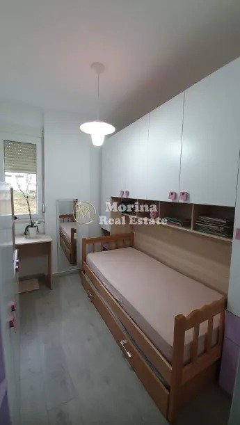 Tirane, jepet me qera apartament 2+1 Kati 2, 60 m² 550 € (Liqeni i Thate)
