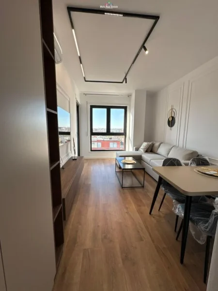 Tirane, jepet me qera apartament 1+1+Ballkon Kati 9, 70 m² 800 € (jusuf vrioni)
