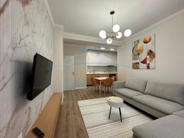 Shitet, Apartament 1+1, Unaza e Re, Tiranë.