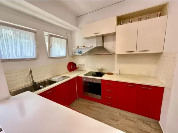 Tirane, jepet me qera apartament duplex 2+1 , 111 m² (Kodra e Diellit)