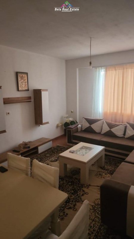 Tirane, jepet me qera apartament 2+1 Kati 4, 92 m² 420 € (fresk)