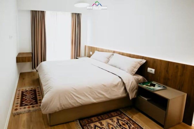 Tirane, jepet me qera apartament 1+1+Ballkon Kati 3, 50 m² 590 € (siri kodra)