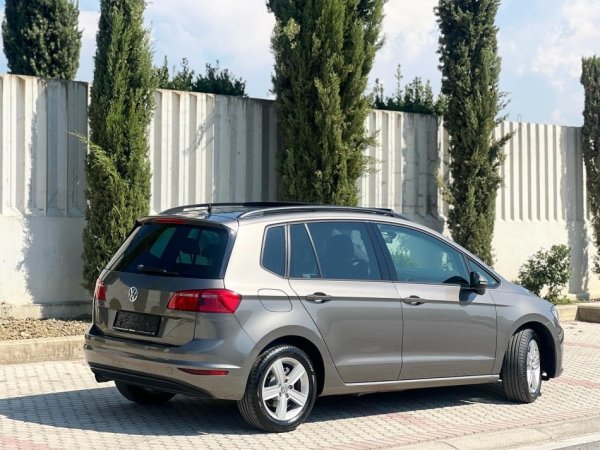 VOLKSWAGEN GOLF VII SPORTVAN 1.6 👉 2015 👈 kambio AUTOMATIKE - FULL PANORAM10.400 €