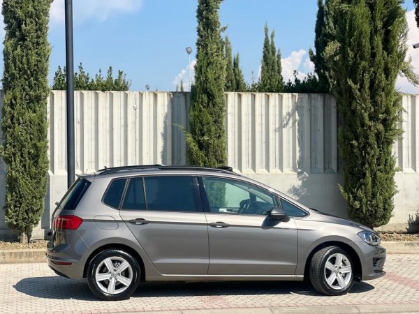 VOLKSWAGEN GOLF VII SPORTVAN 1.6 👉 2015 👈 kambio AUTOMATIKE - FULL PANORAM10.400 €