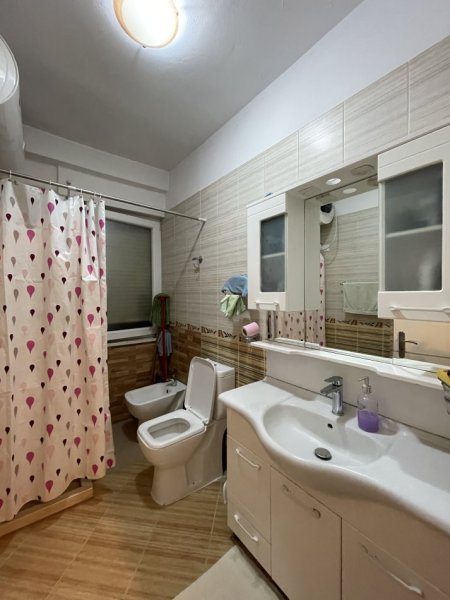 Shqiperi, shitet apartament 2+1+Ballkon Kati 4, 124 m² 146.000 € (Misto Mame)