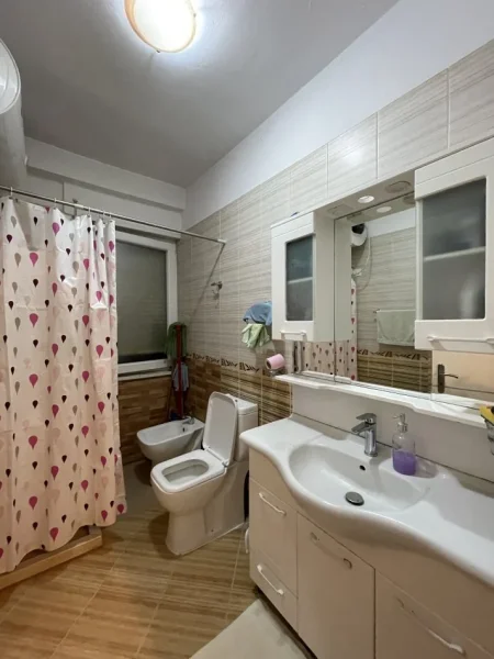 Shqiperi, shitet apartament 2+1+Ballkon Kati 4, 124 m² 146.000 € (Misto Mame)