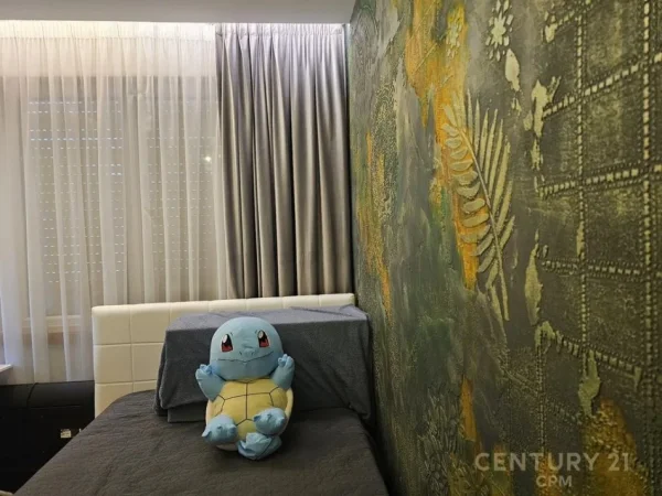 Tirane, jepet me qera apartament 3+1+Ballkon Kati 2, 130 m² 1.800 € 