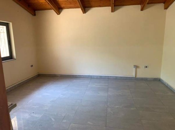 Tirane, jap me qera Vile Kati 0, 700 m² 2.500 Euro (Selvia)