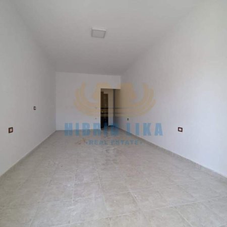 Kavaje, shes apartament Kati 4, 40 m² 27.000 Euro (Golem)