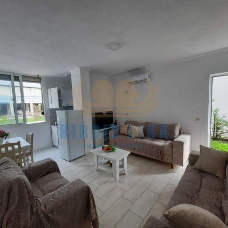 Kavaje, shes apartament Kati 0, 72 m² 65.000 Euro (Golem)