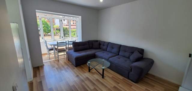 Tirane, jepet me qera apartament 1+1+BLK Kati 3, 60 m² 400 Euro (asim vokshi)
