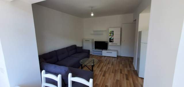 Tirane, jepet me qera apartament 1+1+BLK Kati 3, 60 m² 400 Euro (asim vokshi)