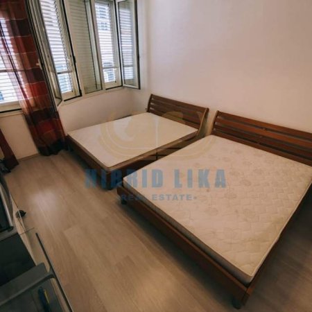Kavaje, shes apartament Kati 3, 85 m² 94.000 Euro (Mali i Robit)