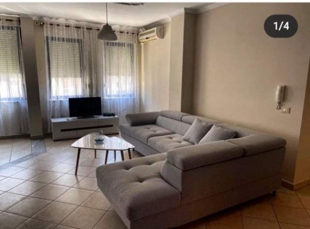 Tirane, jap me qera apartament 2+1