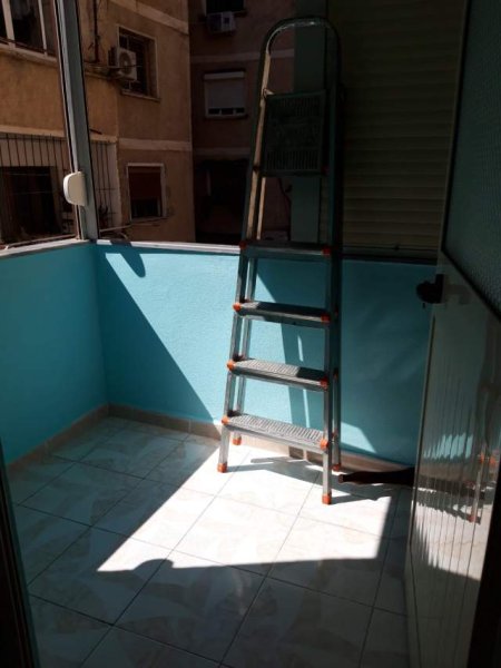 Tirane, shes apartament 2+1+BLK Kati 2, 90 m² 90.000 Euro (Ppran shkolles se Baletit)
