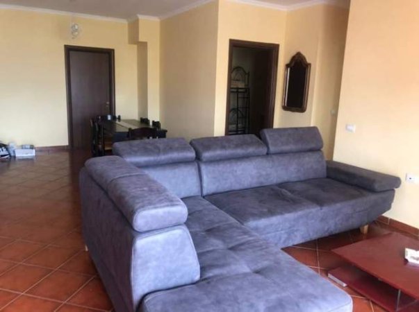 Apartament 2+1 me qira te Kodra E Diellit