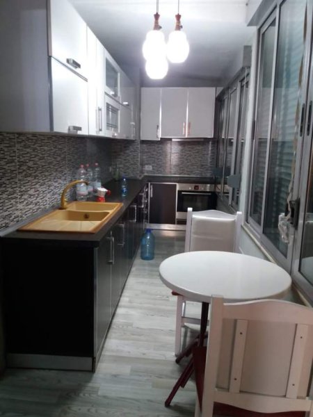 Apartament 2+ 1 me qira, prane Ringut, Zogu i Zi, Tirane!!