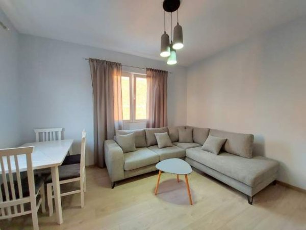 Tirane, jap me qera apartament 2+1+BLK Kati 3, 80 m² 350 Euro (Ali Dem)