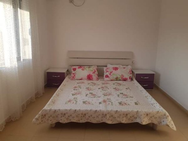 Tirane, jap me qera apartament 2+1