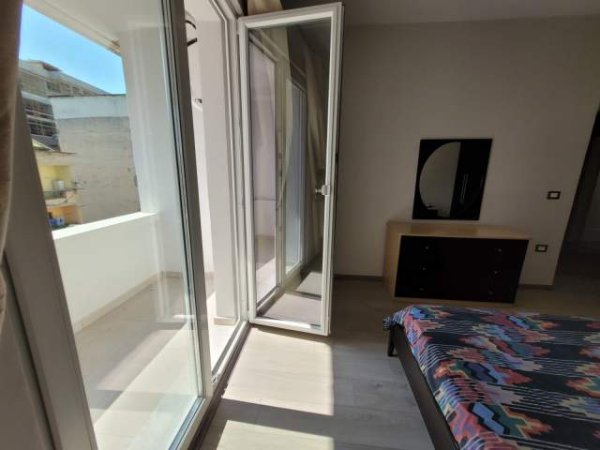 Tirane, jap me qera apartament 2+1+BLK Kati 3, 80 m² 350 Euro (Ali Dem)