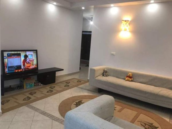 Tirane, jap me qera apartament 1+1+BLK Kati 6, 70 m² 350 Euro (Vasil shanto)