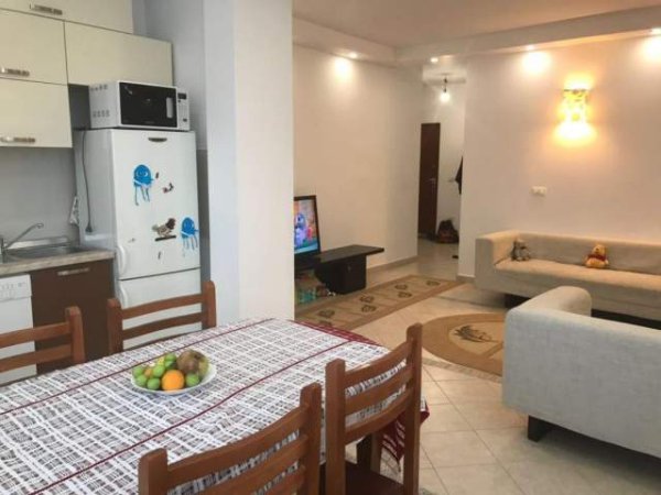 Tirane, jap me qera apartament 1+1+BLK Kati 6, 70 m² 350 Euro (Vasil shanto)
