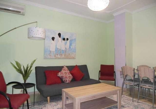 Tirane, jap me qera apartament 1+1+BLK Prane Pazarit te ri