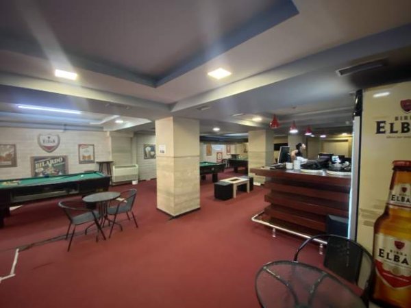 Tirane, Jepet me Qera ambjent biznesi Kati 0, 251m²  (Brryli (marteniteti i ri))