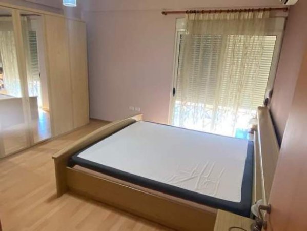 Shqiperi,Apartament 2+1 me qira Selvia