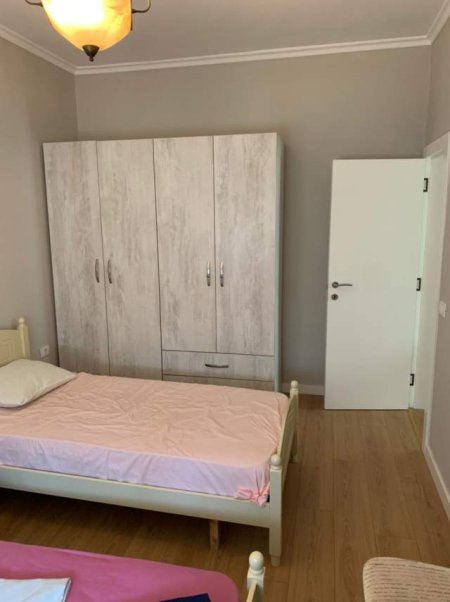 Tirane,Apartament 2+1 me qira blloku vasil shantos Kati 2