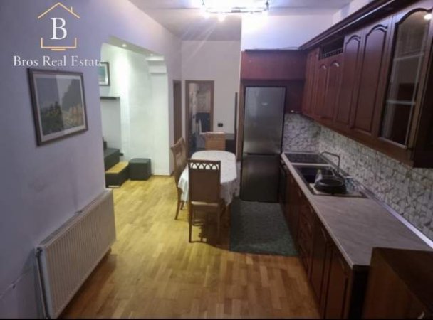 Tirane, jepet me qera apartament 2+1 Kati 0, 85 m² 50.000 Leke (Jordan Misja)